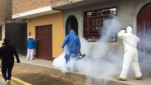 Se inicia jornada de fumigación para contener presencia del dengue autóctono en Huaral