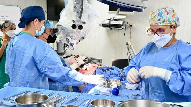 Proeza médica: médicos del hospital Cayetano realizaron cirugías de alta complejidad a menores con epilepsia resistente 