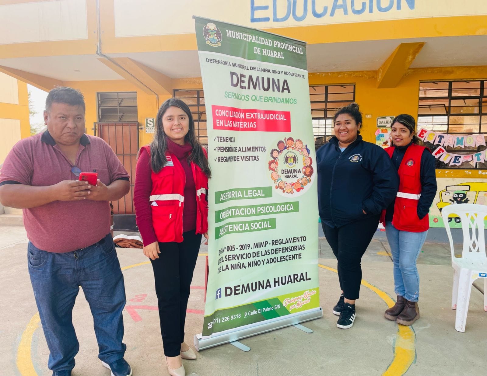 Demuna brindó taller para padres con el fin de promover la buena convivencia y una mejor supervisión de los hijos