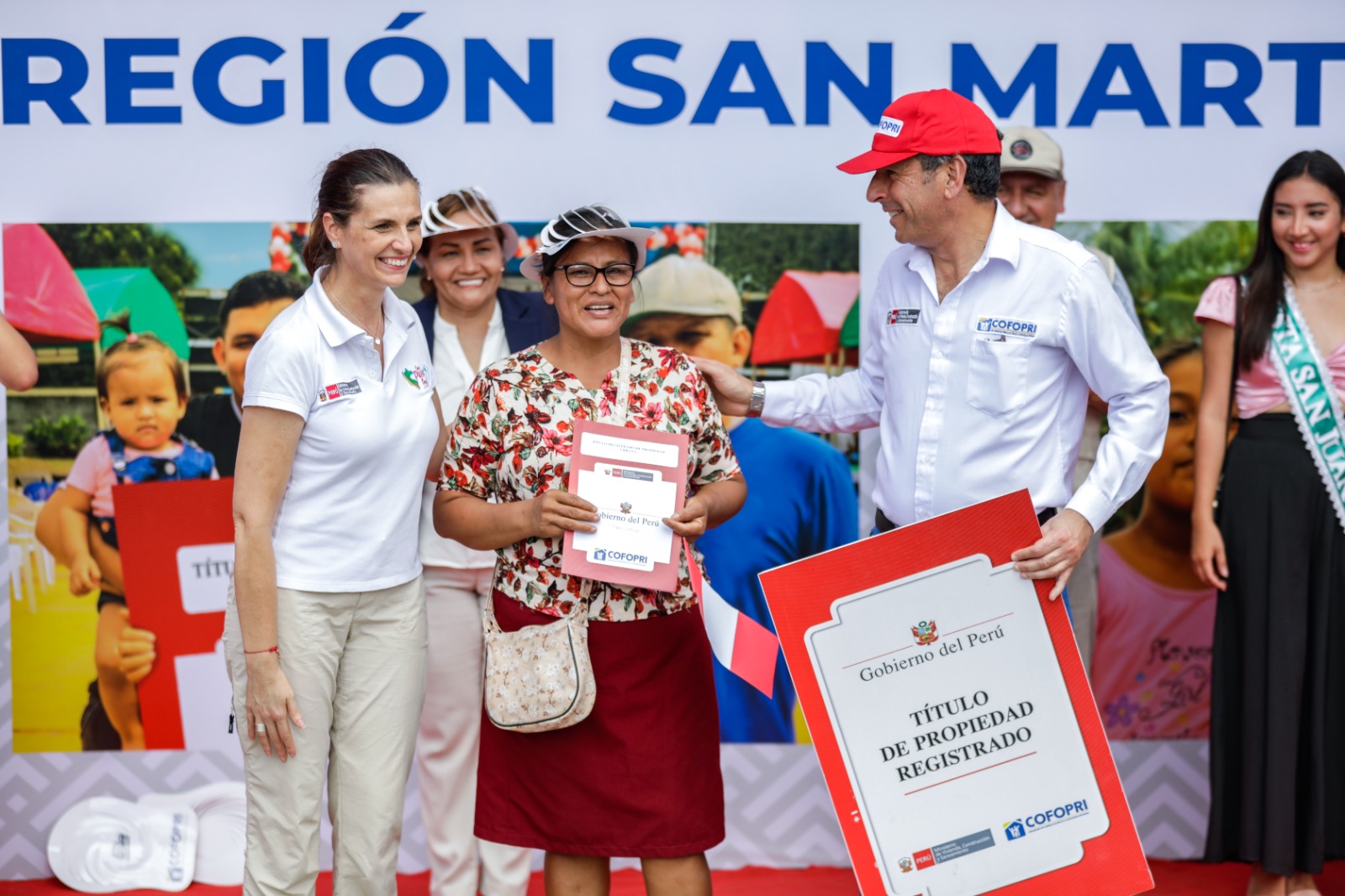 Titular del MVCS, Hania Pérez de Cuéllar encabezó acto de transferencia de recursos por S/ 31 millones a autoridades de la región para ejecutar proyectos.