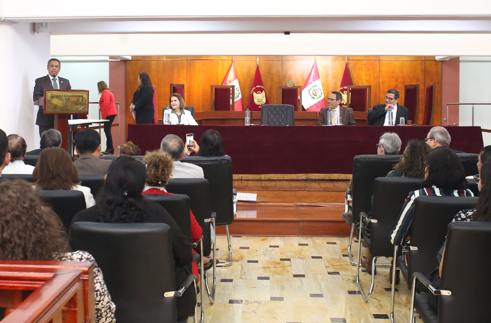 “Somos un equipo que viene trabajando desde hace 27 años”, afirmó el presidente del Tribunal Constitucional, Francisco Morales Saravia