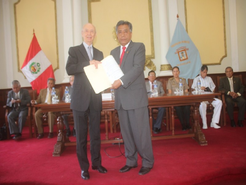 Foto 1