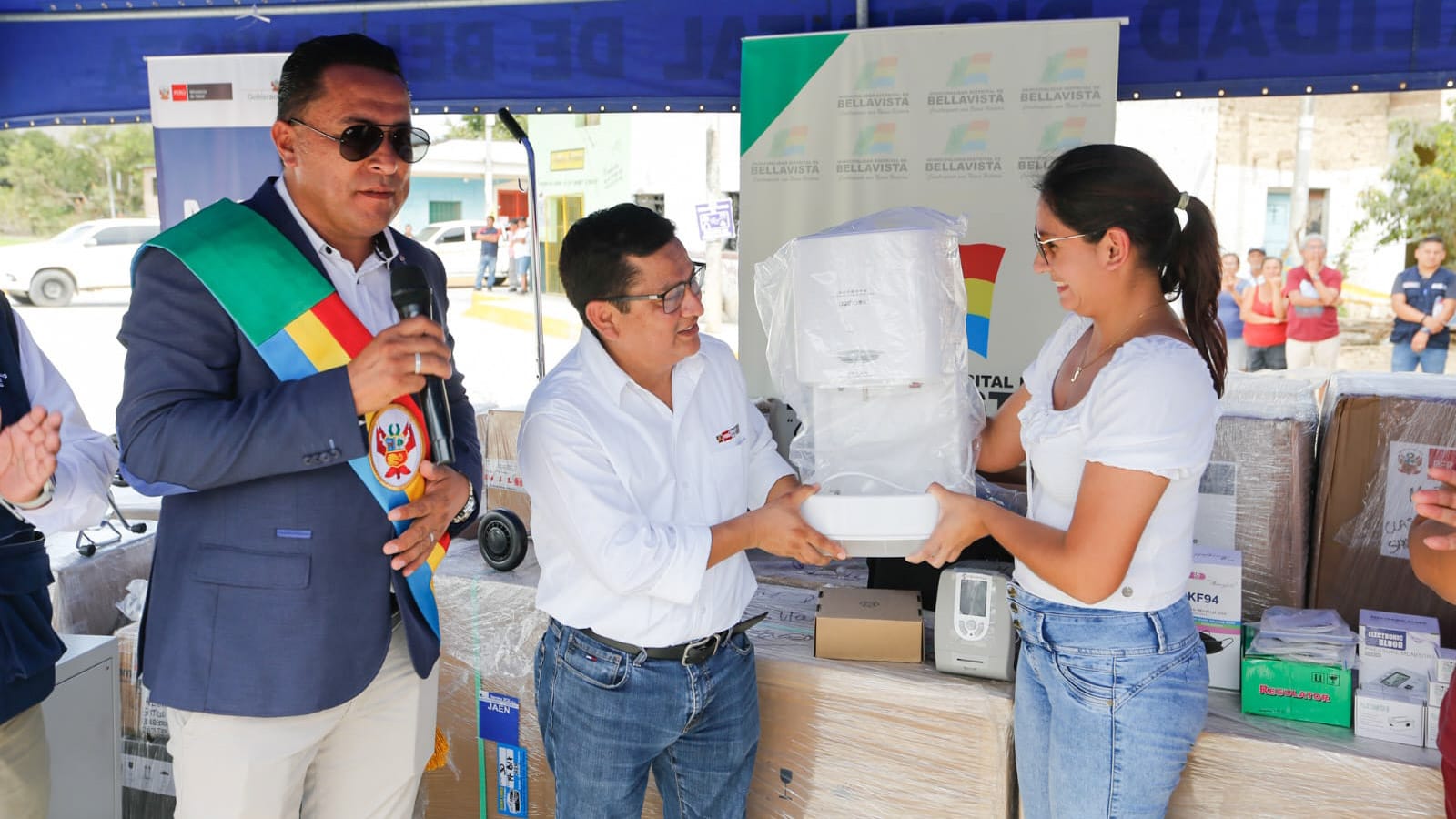 Titular de Salud afirmó que el Gobierno tiene la firme decisión de fortalecer el primer nivel de atención