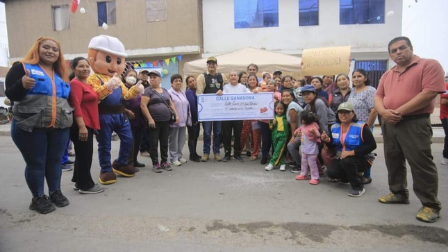 Los flamantes ganadores; los vecinos de la calle Cuzco en Nueva Caledonia 