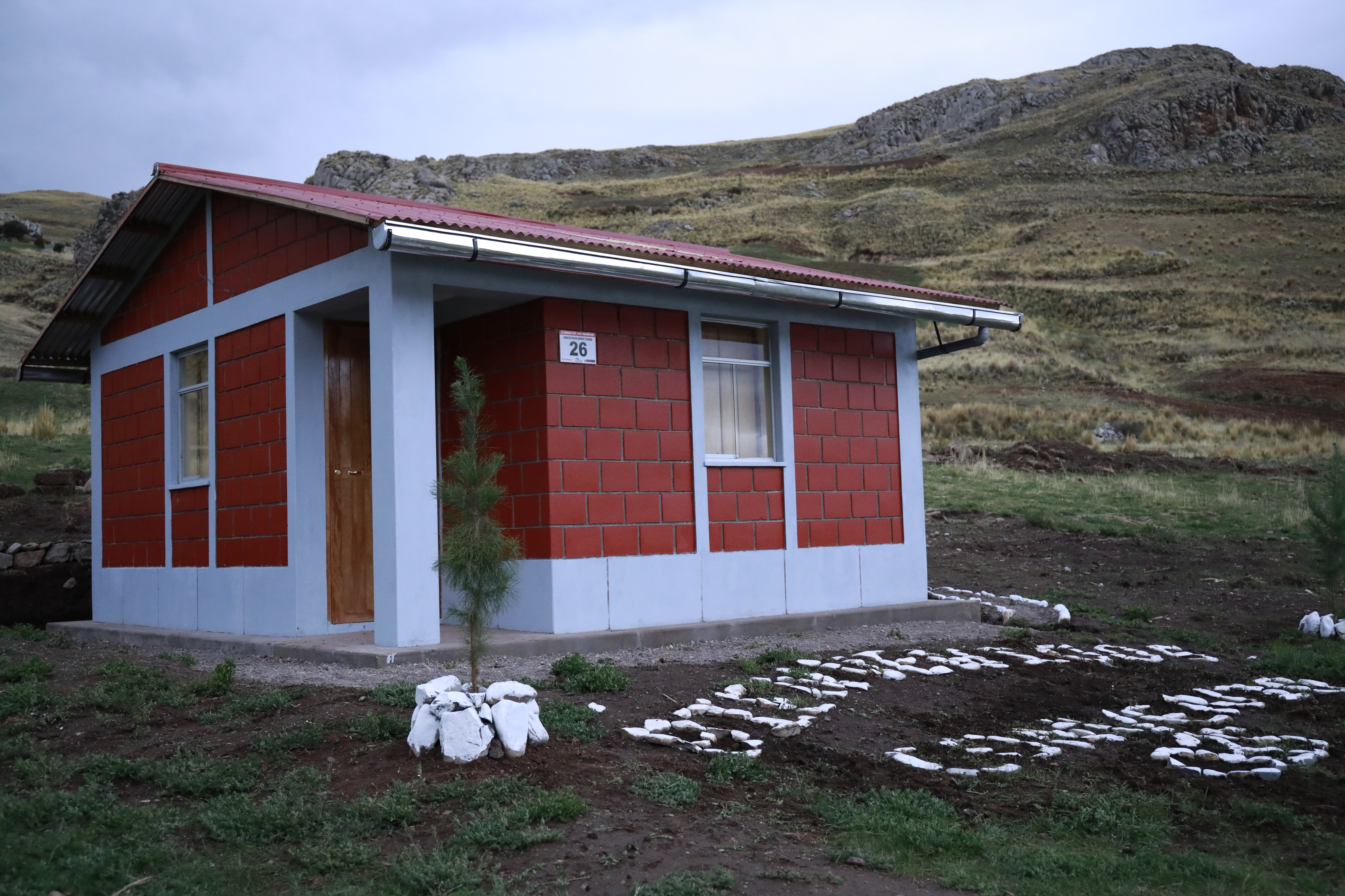 El Ministerio de Vivienda, Construcción y Saneamiento construirá este año 21244 viviendas rurales, conocidas como Sumaq Wasi