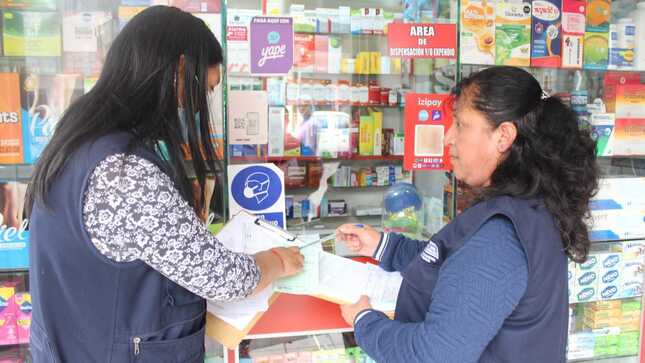 Diris Lima Este y Municipalidad de Ate realizaron operativo inopinado a boticas y farmacias 