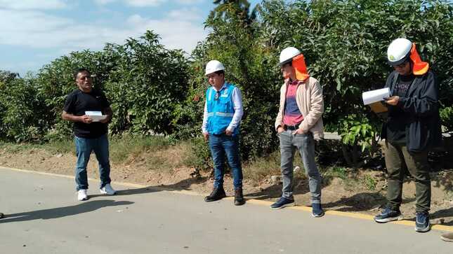 Comuna Nepeñera presenta observaciones en obra del C.P. de la Grama