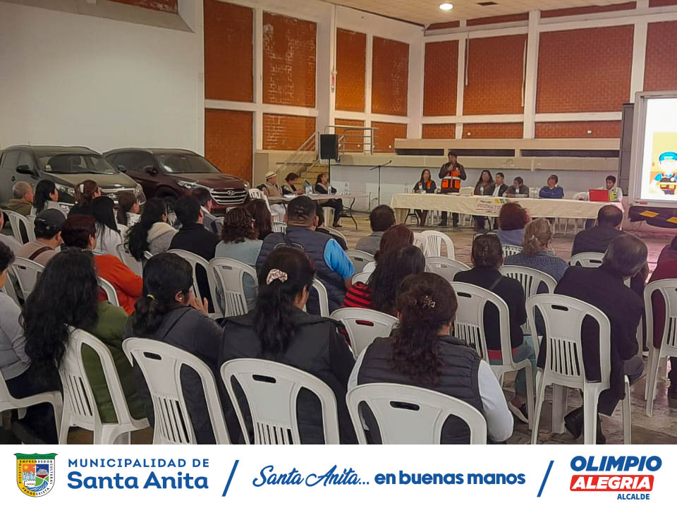 Continuando con los talleres de capacitación a comerciantes y vecinos. Ahora se capacitó a los comerciantes del Mercado de Productores.
Dichos talleres son permanentes, se iniciaron con EMSA y continuarán a comerciantes minoristas, docentes y alumnos.
La importancia del ITSE es clave para que los locales tengan adecuadas condiciones de seguridad de edificaciones.
Por un Santa Anita seguro!
#SantaAnita #Olimpioalegria #riesgosydesastres #capacitaciones #ITSE