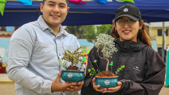  Seguimos con las ferias de jóvenes emprendedores