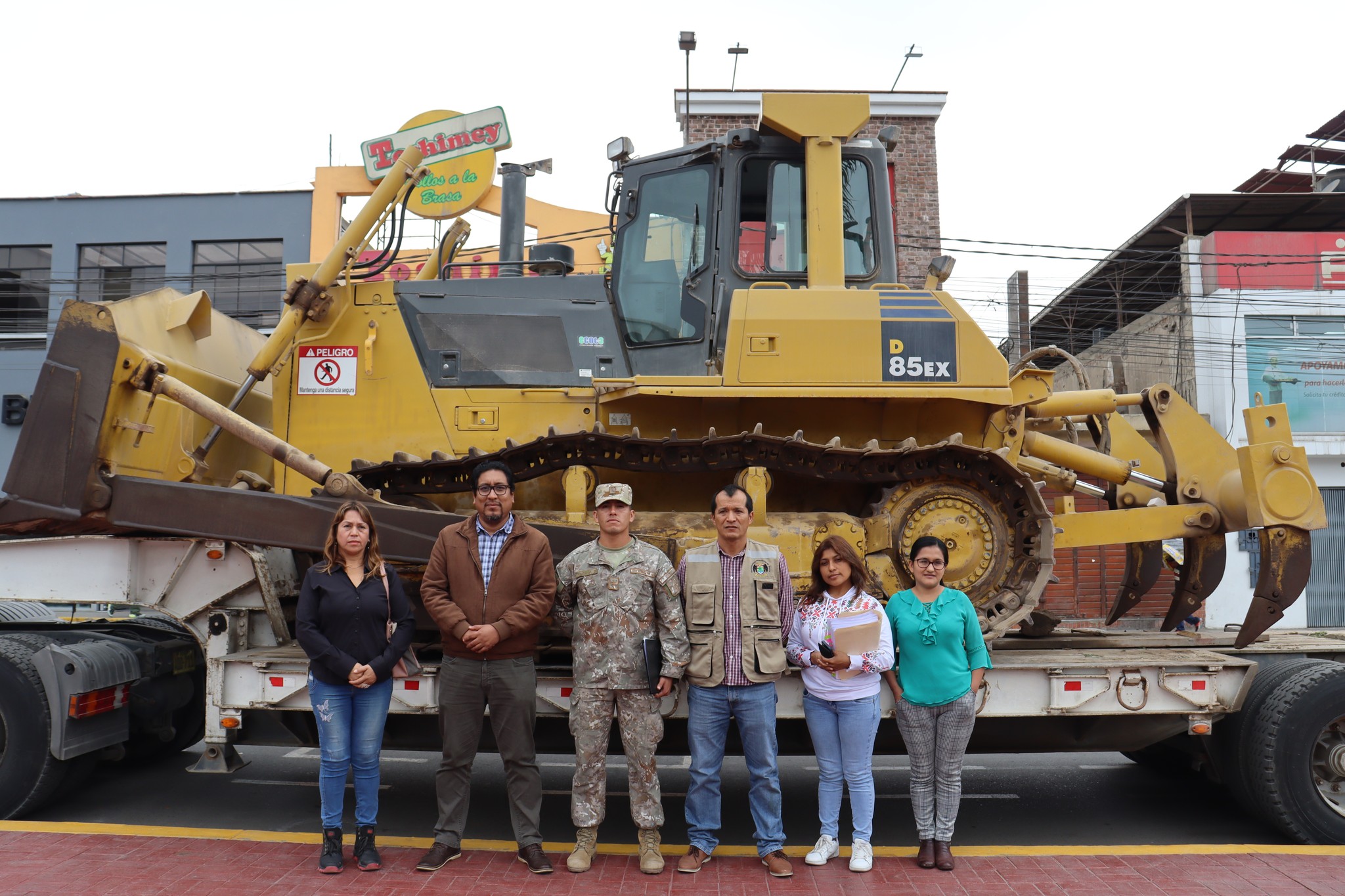 Maquinarias del ejército peruano llegan a nuestra ciudad para realizar trabajos de encauzamiento del río Chancay - Huaral