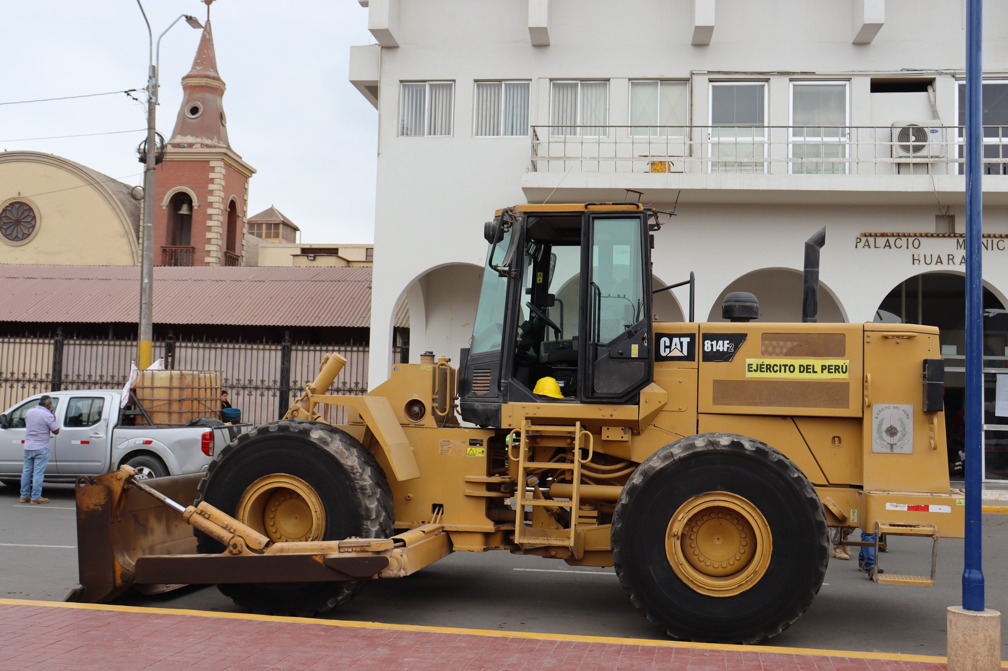 Maquinarias del ejército peruano llegan a nuestra ciudad para realizar trabajos de encauzamiento del río Chancay - Huaral