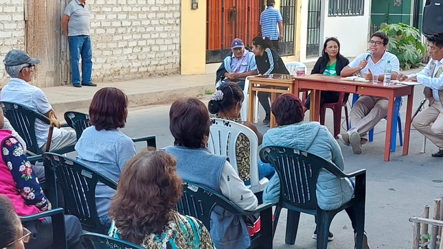 La municipalidad provincial de Huaral cerca a la población escuchando sus necesidades 