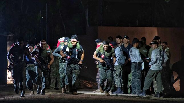 Equipo Fuerzas Comando Perú