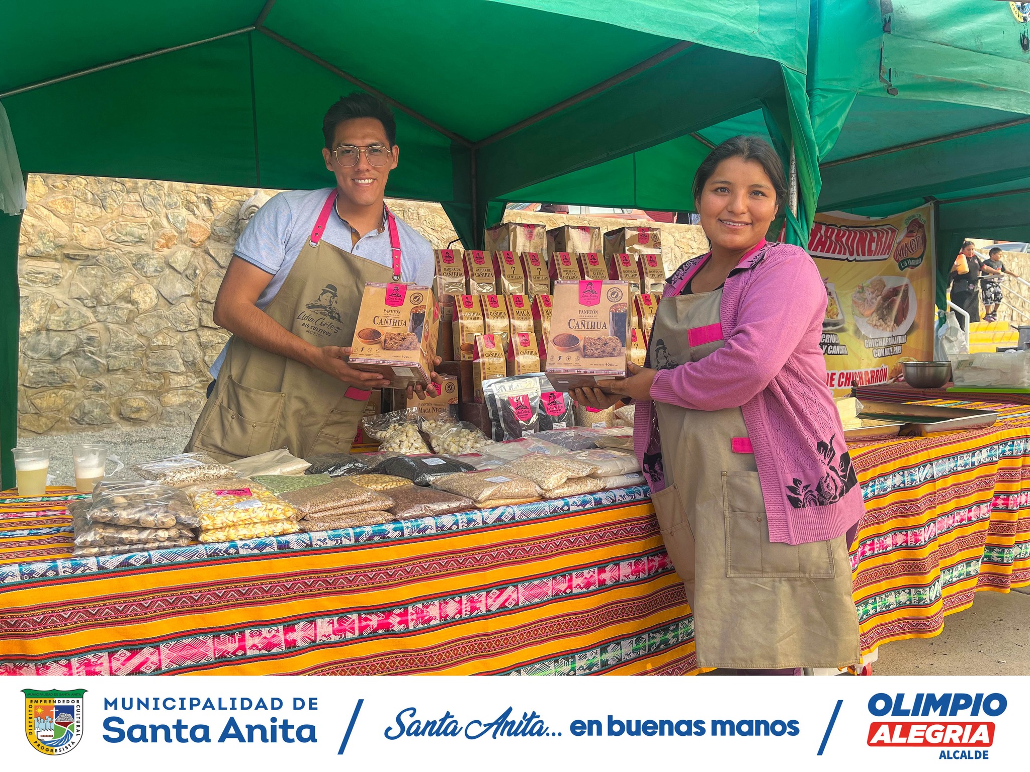 ✅ Se llevó con gran éxito la Feria Gastronomica y de Emprendedores en la Coop. Viña San Francisco donde vecinos de diferentes zonas del distrito se deleitaron con una variedad de platos típicos y deliciosos postres. Agradecemos a todos por participar en este evento, el cual resaltó nuestra culinaria local y apoyó a talentosos emprendedores. Sigamos disfrutando juntos de sabrosos momentos y de futuras ocasiones llenas de éxito.
#santaanitaenbuenasmanos