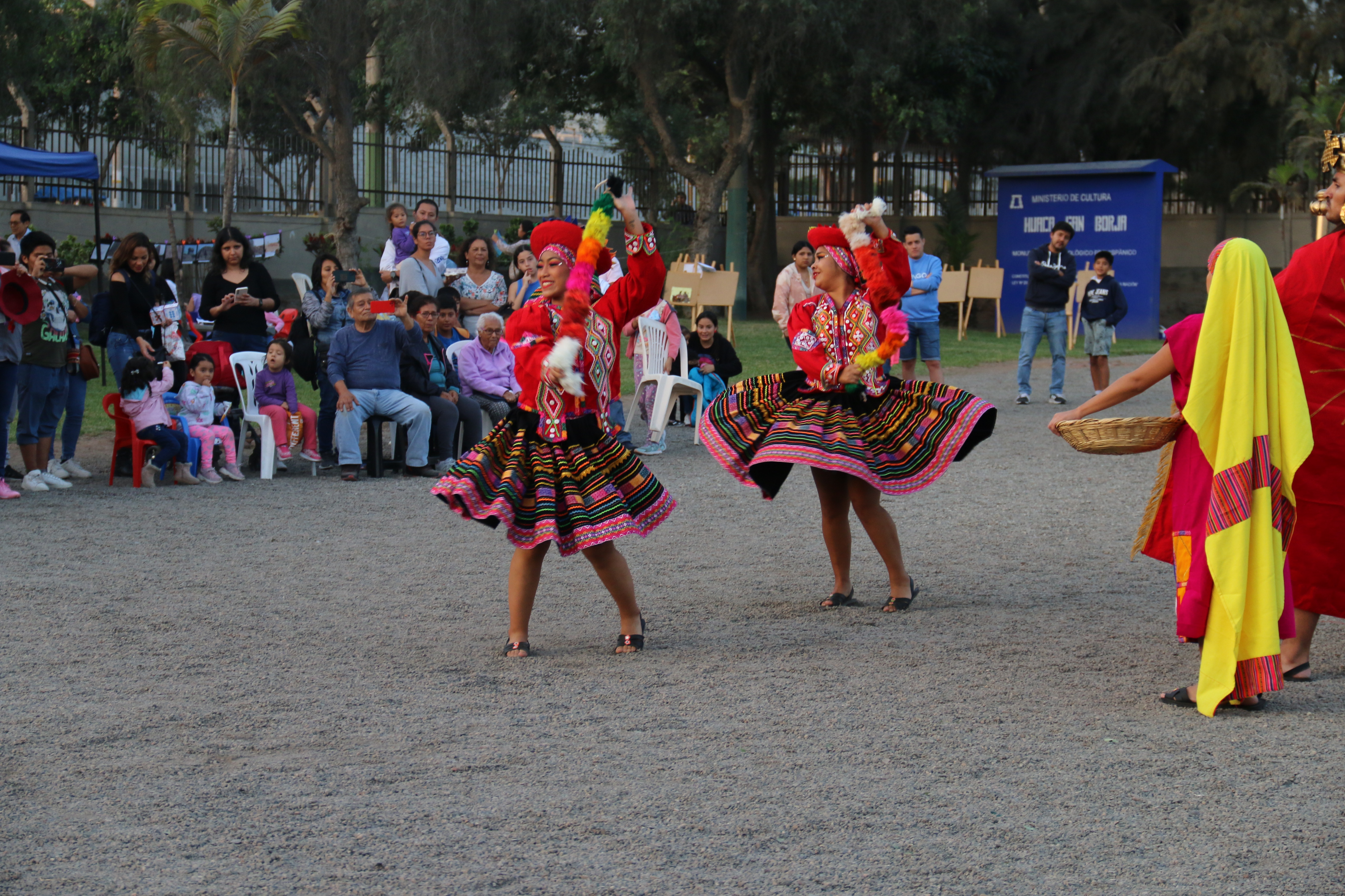 Tardes en familia en la Huaca San Borja