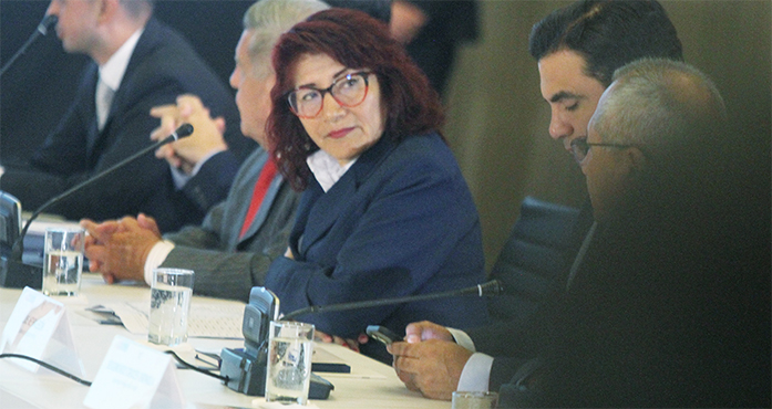 Gobernadora Rosa Vásquez demanda al Gobierno Central un reparto equitativo del presupuesto para la región Lima