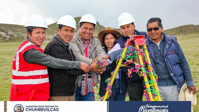 Municipalidad de Chumbivilcas reinicia proyecto de siembra y cosecha del agua en Hanansaya - Orccoma 