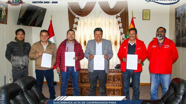 Alcalde de Chumbivilcas suscribe acta de compromisos para viabilizar nuevo proyecto de saneamiento en Santo Tomás