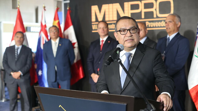 Premier Alberto Otárola: “El Ejecutivo está enfocado en el destrabe de grandes proyectos mineros y atraer más inversiones para el país”