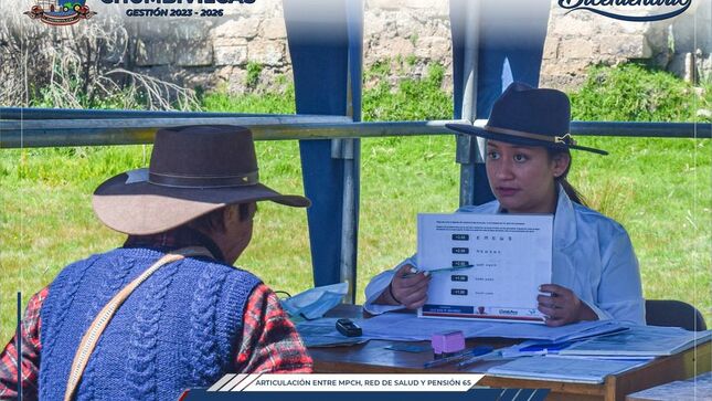 150 adultos mayores se benefician con campaña de salud integral en Santo Tomás - Chumbivilcas 