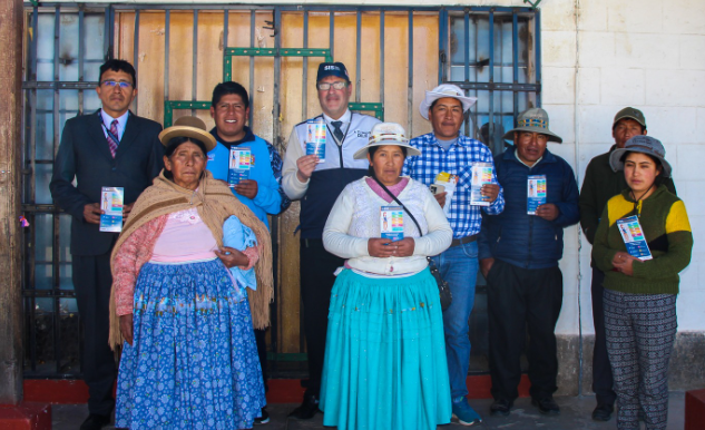 El equipo especializado de la Sub Gerencia de Promoción Social y Participación Ciudadana de la Municipalidad Provincial de Puno, capacitó a las autoridades del centro poblado de Collacachi sobre las “Funciones Administrativas de Gestión” dirigido a los alcaldes y regidores, actividad que se desarrolló en instalaciones del auditorio de la comuna local.