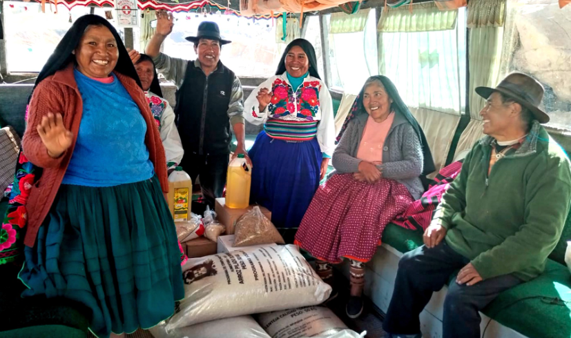 Los beneficiarios del comedor popular de la isla de Amantaní recibieron la entrega mensual de alimentos por parte de la Sub Gerencia de Programas Sociales de la Municipalidad Provincial de Puno.