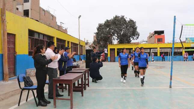 INAUGURAN JUEGOS ESCOLARES DEPORTIVOS Y PARADEPORTIVOS 2023 EN EL DISTRITO DE HUAURA