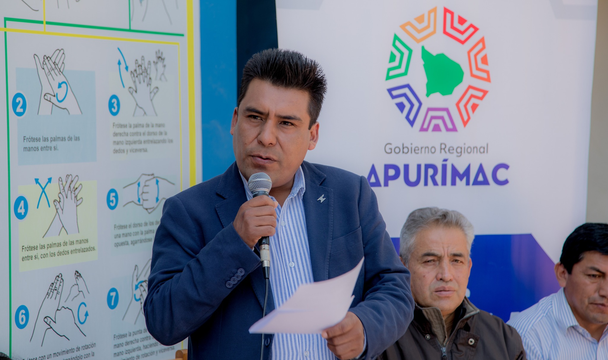 Gobernador regional Percy Godoy entrega primeros carnets a personas con discapacidad y Apurímac avanza hacia un proceso inclusivo de este sector de la población