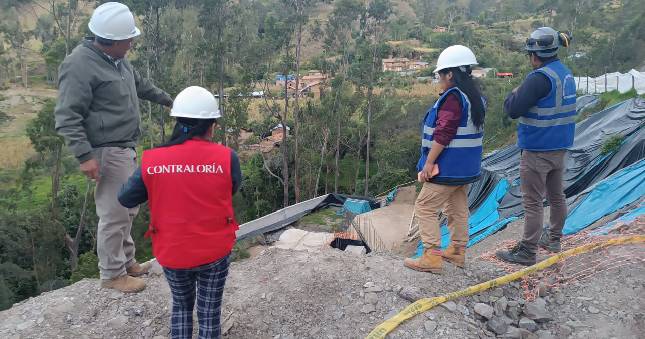 La Contraloría General reveló que en la Municipalidad Distrital de Coyllurqui se favoreció al postor que se adjudicó la obra de instalación del servicio de agua para riego en las comunidades de Chiscahuaylla y Chuyllullu, del distrito de Coyllurqui, Cotabambas. El proyecto está valorizado en más de S/ 5.2 millones y tiene como objetivo mejorar el nivel de ingresos económicos y la calidad de vida de 150 productores agropecuarios a través de una adecuada infraestructura de riego.