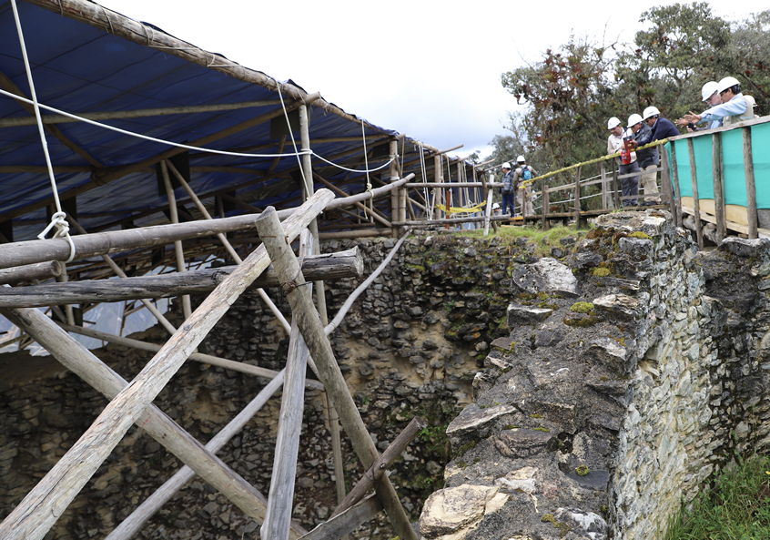 Obras en Kuelap
