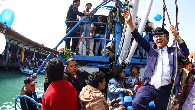 Pescadores chalacos rindieron tributo a patrono San Pedro