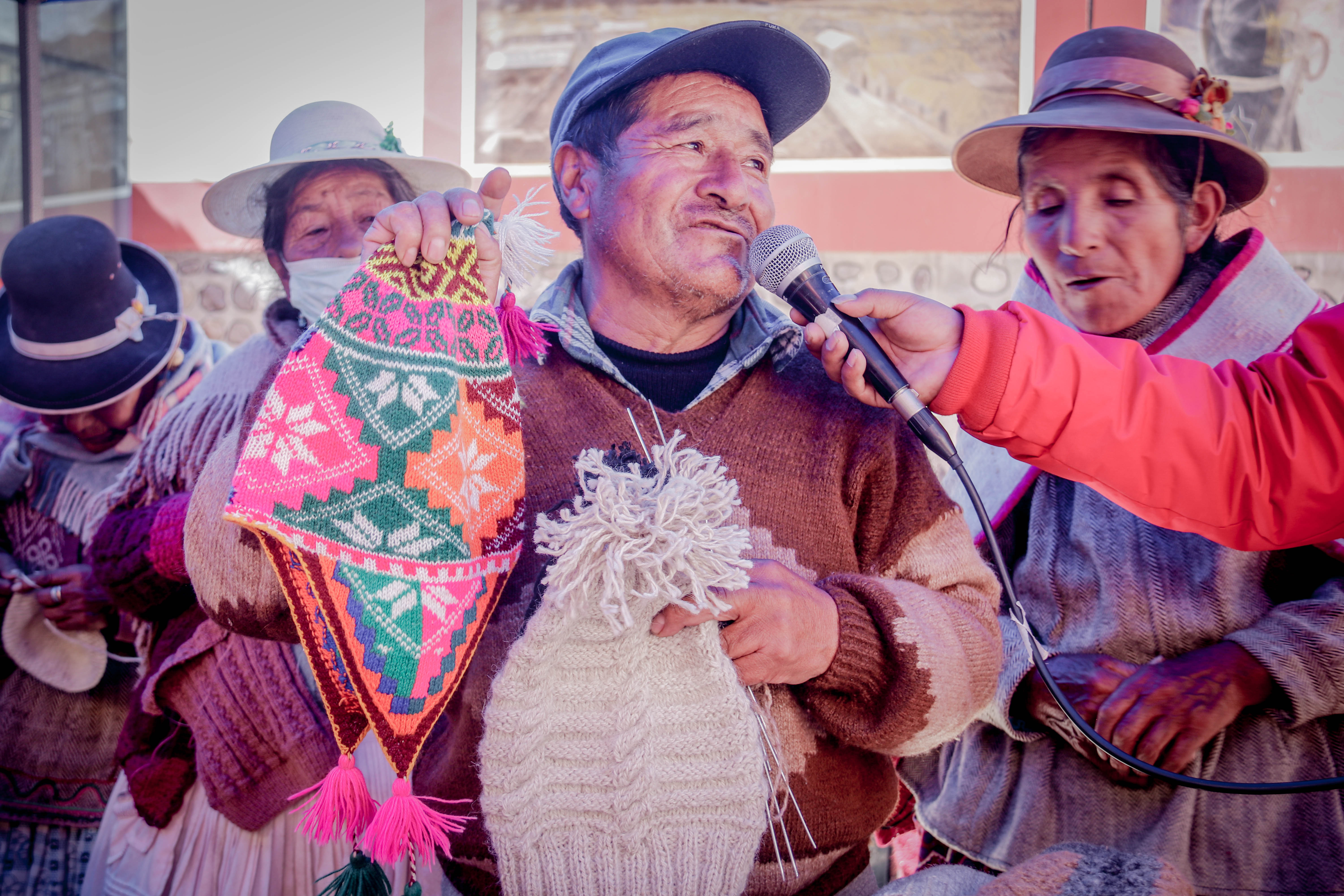 Adultos mayores compartieron sus conocimientos ancestrales