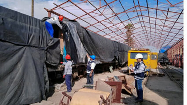 Restauración de locomotoras en Museo Ferroviario de Tacna