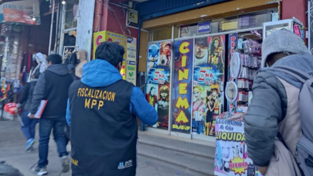 La Municipalidad Provincial de Puno a través de la Gerencia de Turismo y Desarrollo Económico, Sub Gerencia de Actividades Económicas, Sub Gerencia de Defensa Civil, Sub Gerencia de Gestión Ambiental y Salud Pública, Sub Gerencia de Protección y Seguridad Ciudadana, Policía Nacional del Perú, Ministerio Público Fiscalía de la Nación, el día de hoy 15 de junio del presente año a las 16:43 Pm. ubicándose en la Av. Los Incas se inició la fiscalización a los establecimientos denominados “Cinemas”.