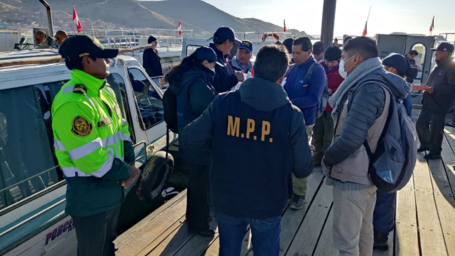 La Municipalidad Provincial de Puno a través la Sub Gerencia de Actividades Económicas, en conjunto con DRTC-P, DIRCETUR-PUNO, Ministerio Público, Marina de Guerra del Perú, Policía Nacional del Perú y Turismo, el día de hoy a las 7:00 am en el Puerto Muelle Puno se realizó la fiscalización inopinada a las agencias de turismo quienes brindan tours a turistas.