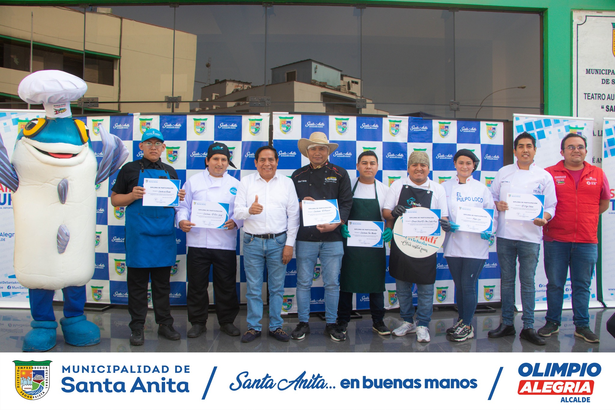 ¡Revive con nosotros la exitosa celebración del Día Nacional del Ceviche en la explanada municipal de Santa Anita!
Fue una mañana llena de sabores deliciosos y camaradería, con la presencia destacada del alcalde Lic. Olimpio Alegría Calderón. Agradecemos a los vecinos y cevicherias del distrito que participaron en esta festividad gastronómica, disfrutando de degustaciones y participando en el emocionante concurso al mejor ceviche santanitense.
#olimpioalegria
#santaanitaenbuenasmanos