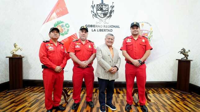 Gore La Libertad destinará 2 millones 500 mil para reequipar 16 compañías de bomberos