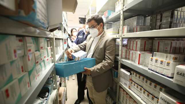 Ministro de Salud realizó visita inopinada al Hospital de Emergencias Villa El Salvador