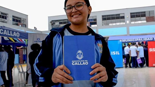 Realizamos la “I Feria Vocacional” para estudiantes del primer puerto.