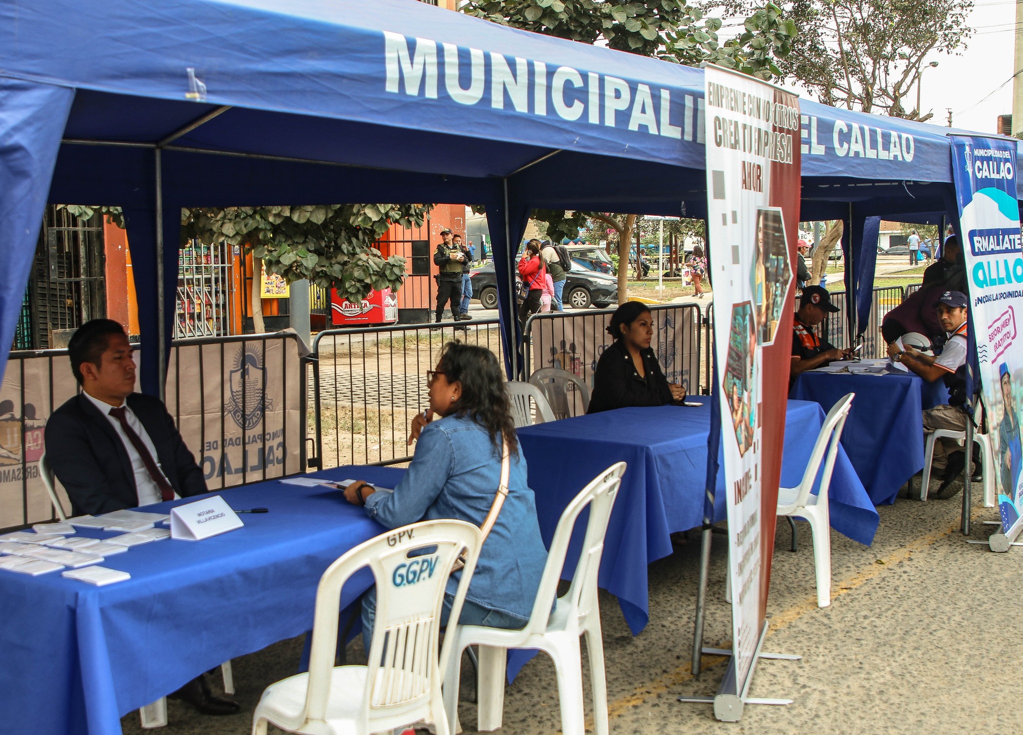 Vecino chalaco, te ayudamos a iniciar tu emprendimiento de manera formal.