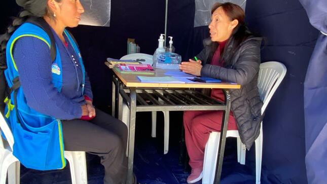 Más de 700 familias de la comunidad altoandina de Paras de la provincia de Cangallo recibieron atención integral en salud gratuita, a fin de prevenir enfermedades por bajas temperaturas