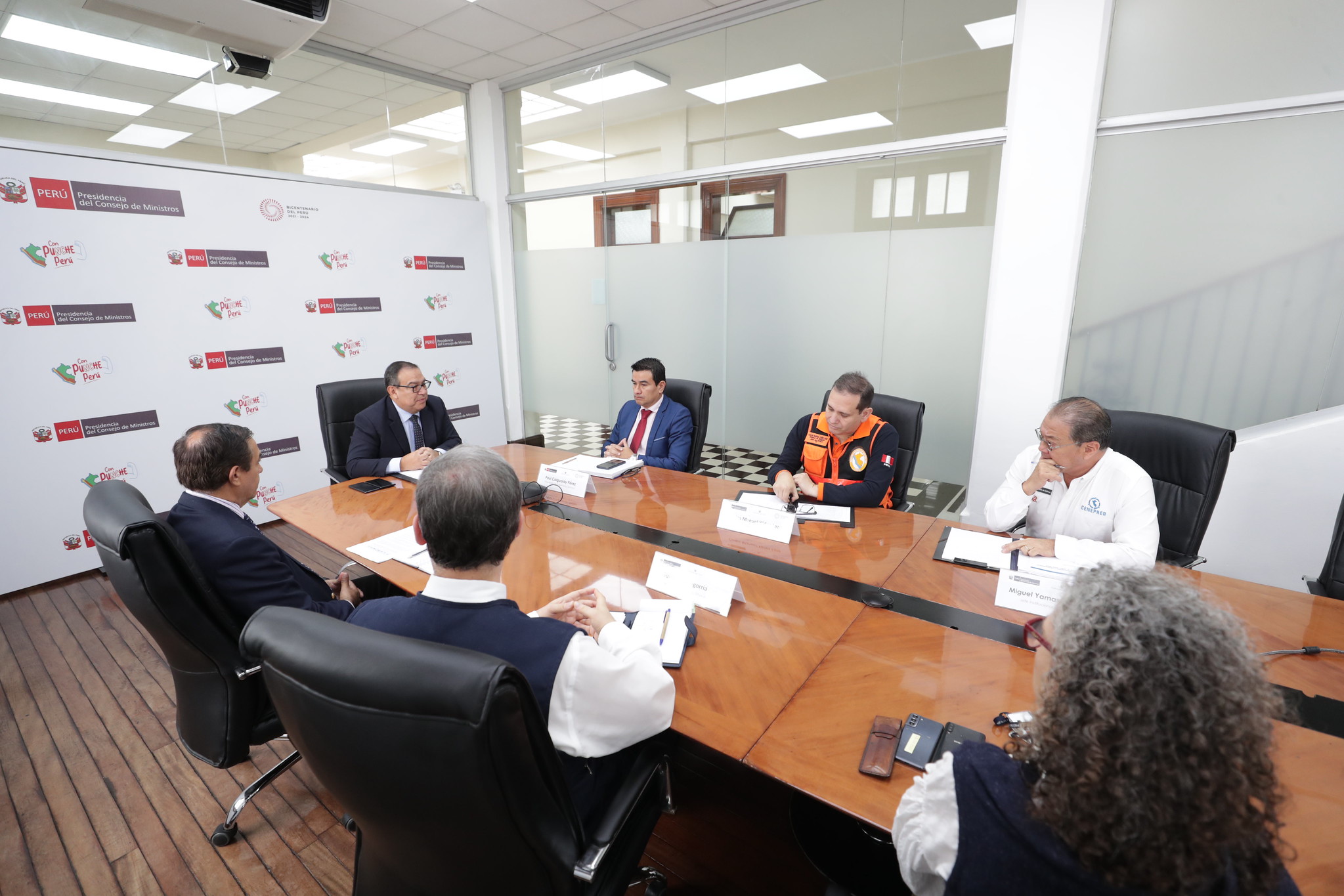 Premier Alberto Otárola lideró reunión para evaluar acciones frente al fenómeno El Niño y actividad del volcán Ubinas