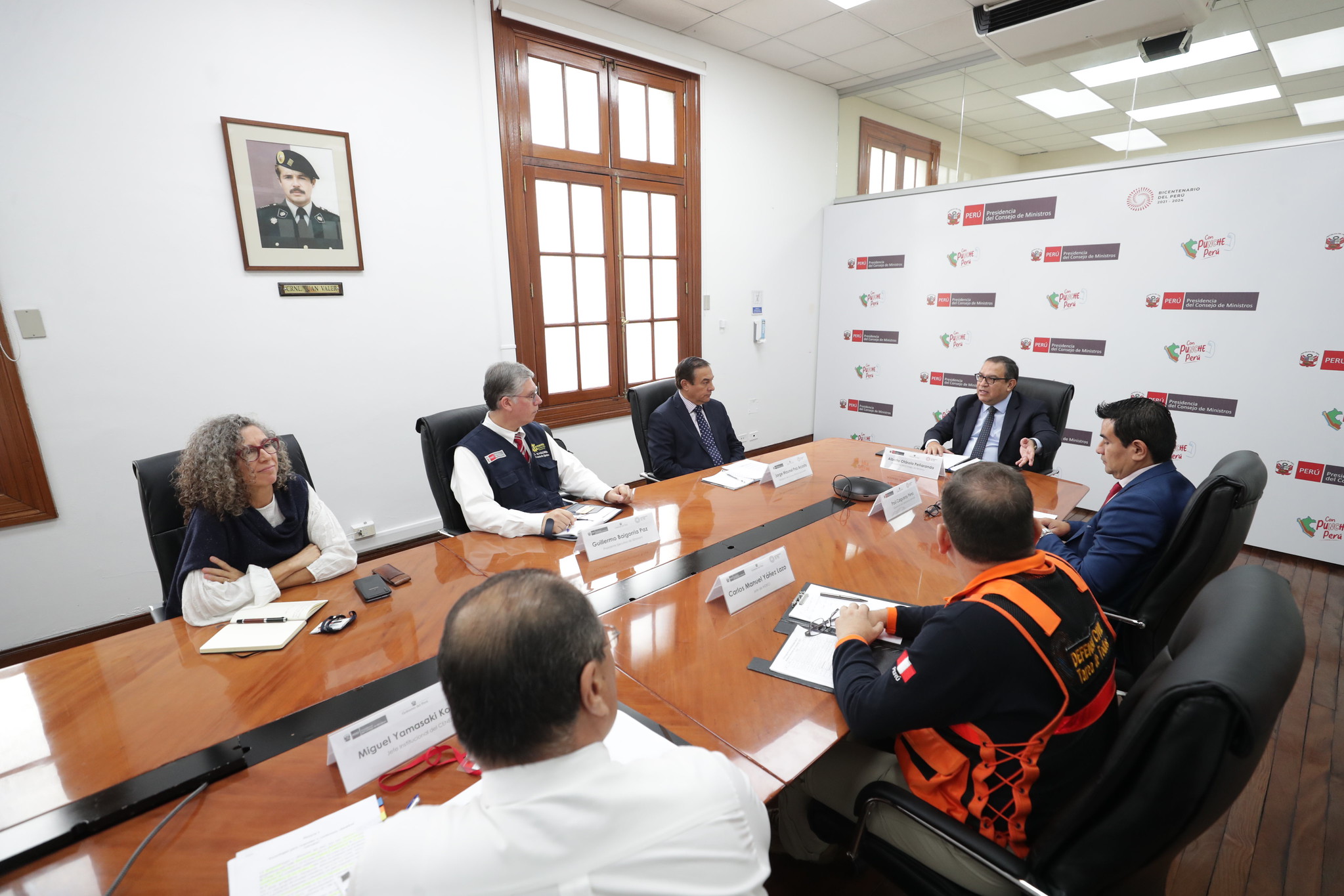 Premier Alberto Otárola lideró reunión para evaluar acciones frente al fenómeno El Niño y actividad del volcán Ubinas