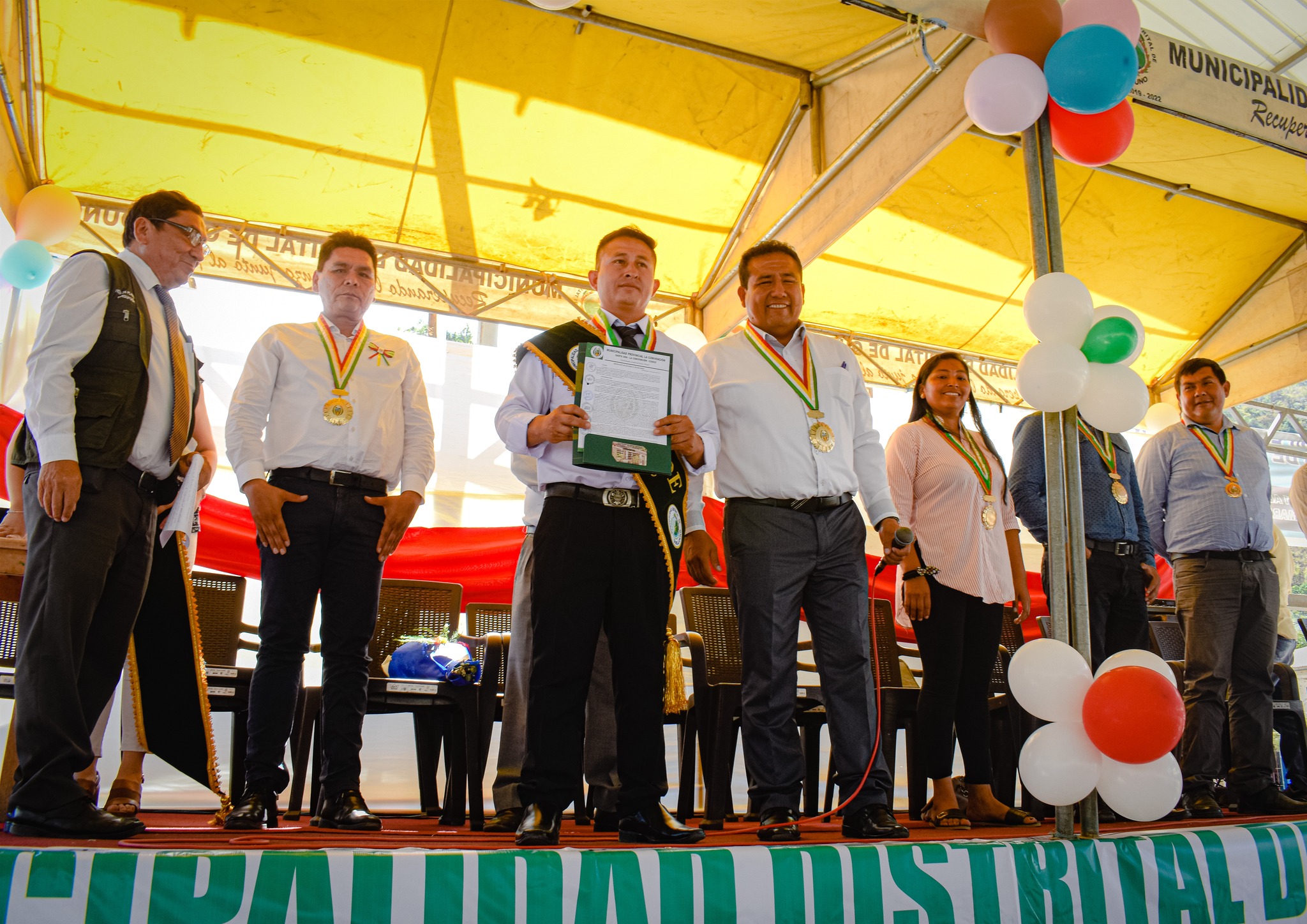 Alcalde y regidores de MCP de Chancamayo juramentan para período 2023-2026