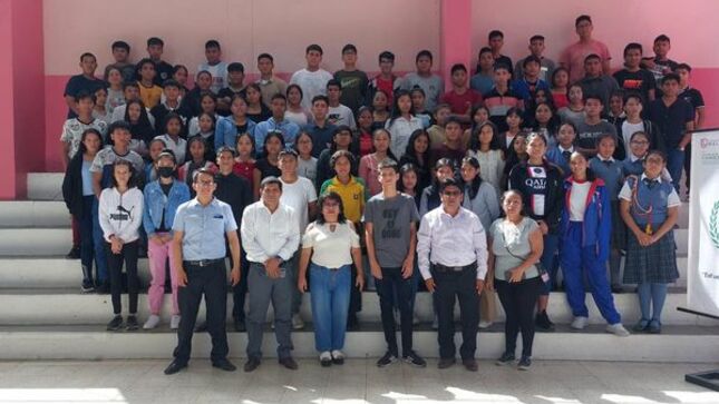 Con grandes deseos de ingresar a una universidad UN CENTENAR DE ALUMNOS INICIAN CLASES EN CEPREMUNI