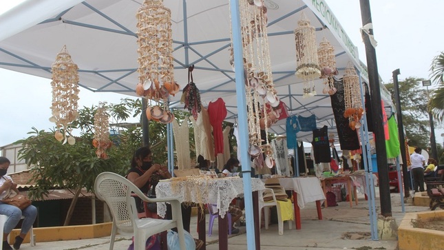 Artesanas de Cancas ganadoras del Concurso  Somos Artesanía 2023