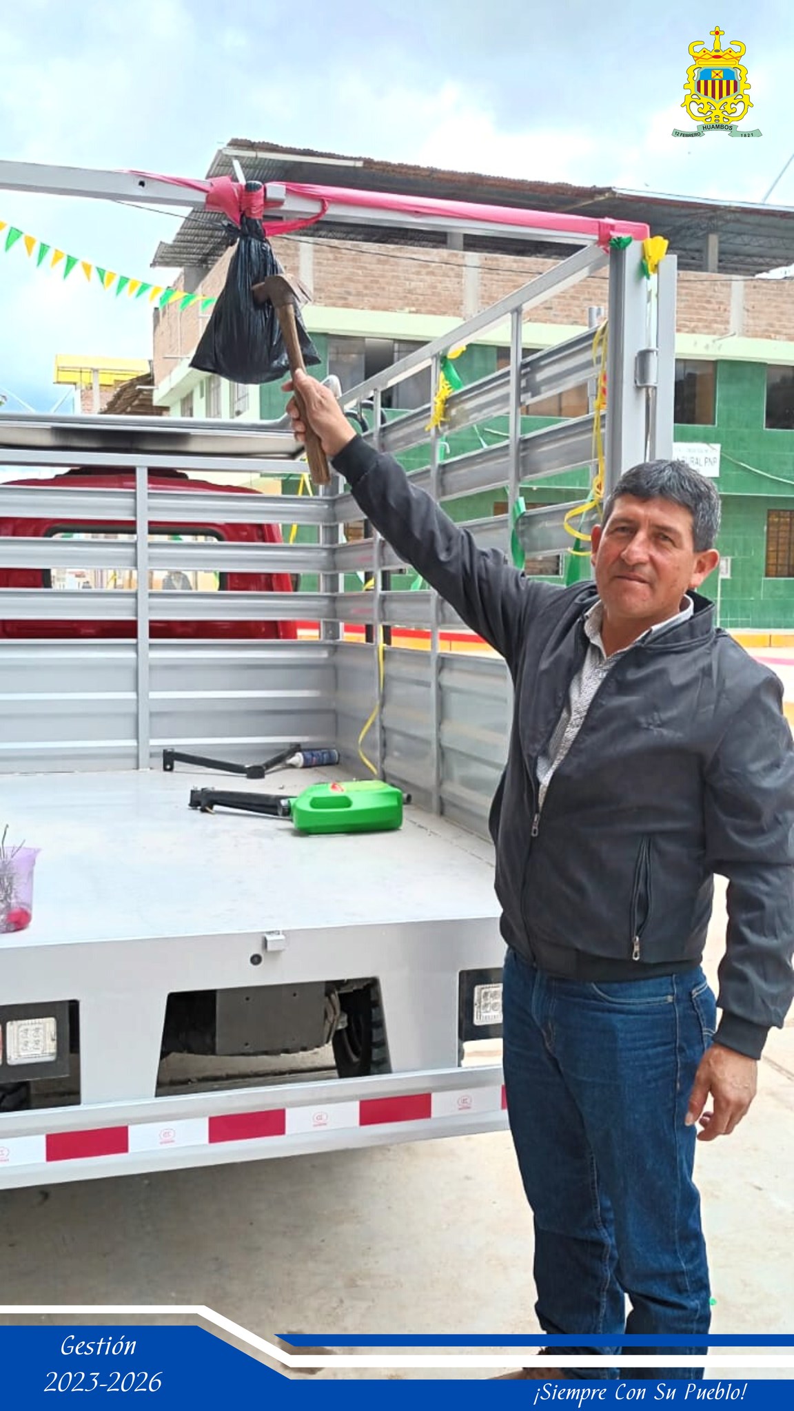 CEREMONIA DE ENTREGA DE CARRO RECOLECTOR DE BASURA