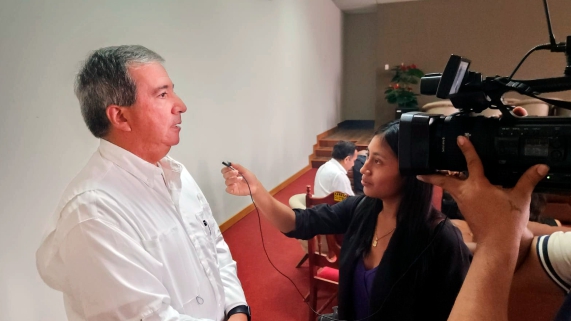 MINISTRO