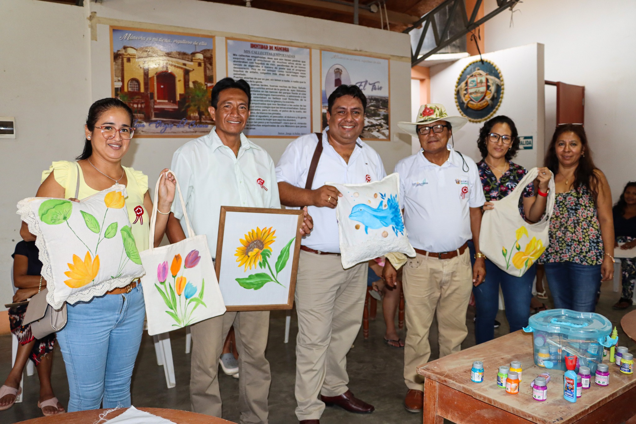 Apertura de Taller Arte y Pintura en tela