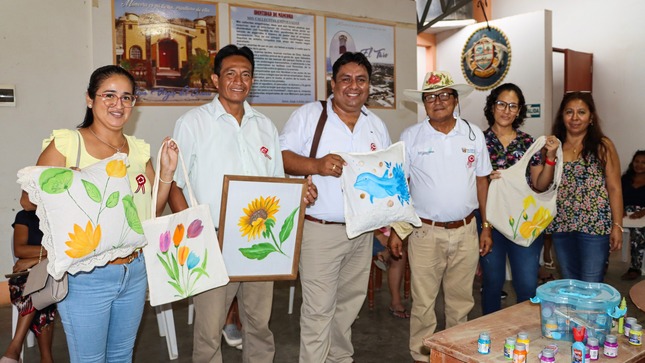 Apertura de Taller Arte y Pintura en tela